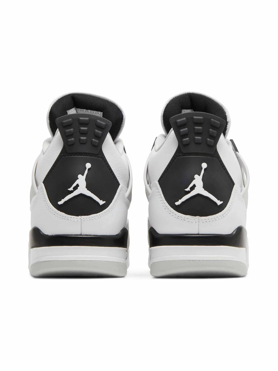 Air Jordan 4 Retro "Military Black"