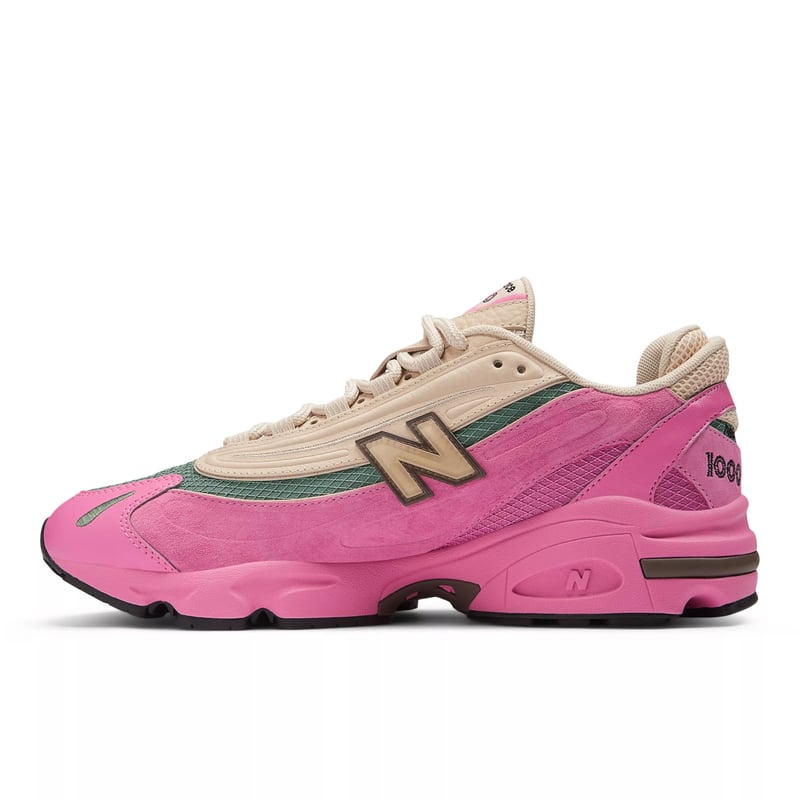 New Balance 1000
"Real Pink & Sandstone"