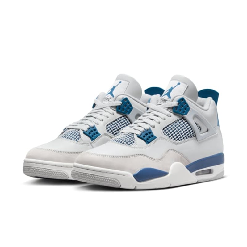 Jordan 4 Retro
"Military Blue"